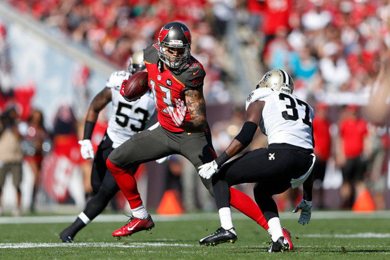 Hall of Famer James Lofton lauds Bucs' Mike Evans