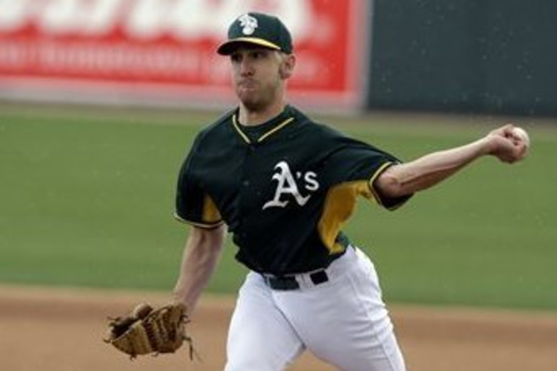 A's switch-pitcher Pat Venditte earns first major-league victory