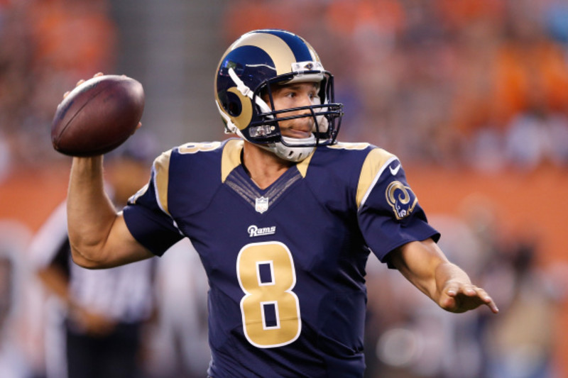 Sam Bradford of St. Louis Rams traded to Philadelphia Eagles for