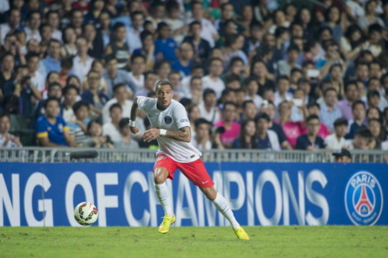 PSG Tourist on X: Also, here's Greg van der Wiel enjoying his