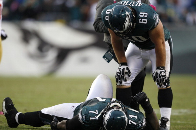 WATCH: Philadelphia Eagles Offensive Linemen Absolutely Nail Cover