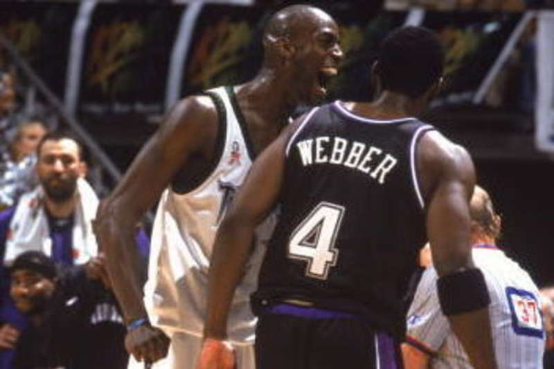 Kevin Garnett describes his wake up call in the NBA when going up against Chris  Webber - Basketball Network - Your daily dose of basketball