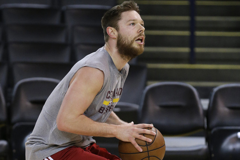 Return of Love, Dellavedova gives Cavs hope for playoff push
