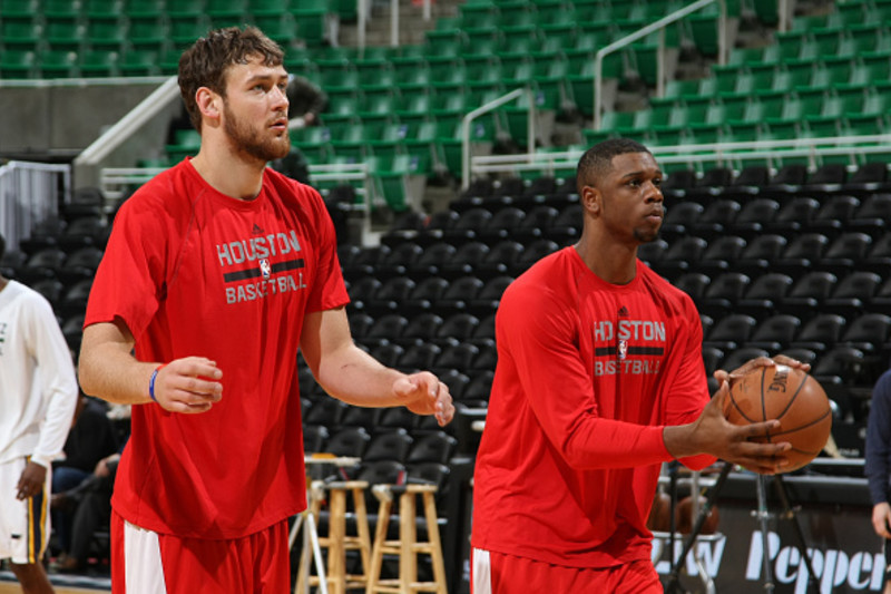 Houston Rockets reportedly offer Donatas Motiejunas multi-year
