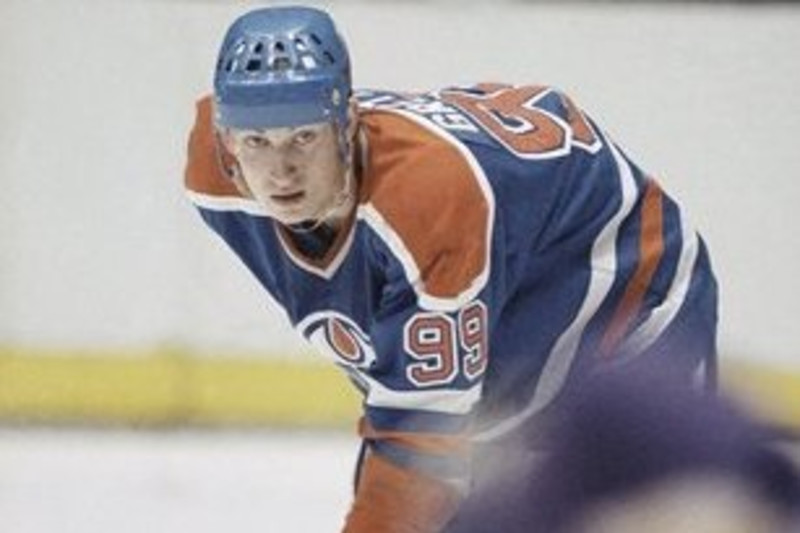 Connor McDavid is great, but Wayne Gretzky is the Greatest One - Los  Angeles Times
