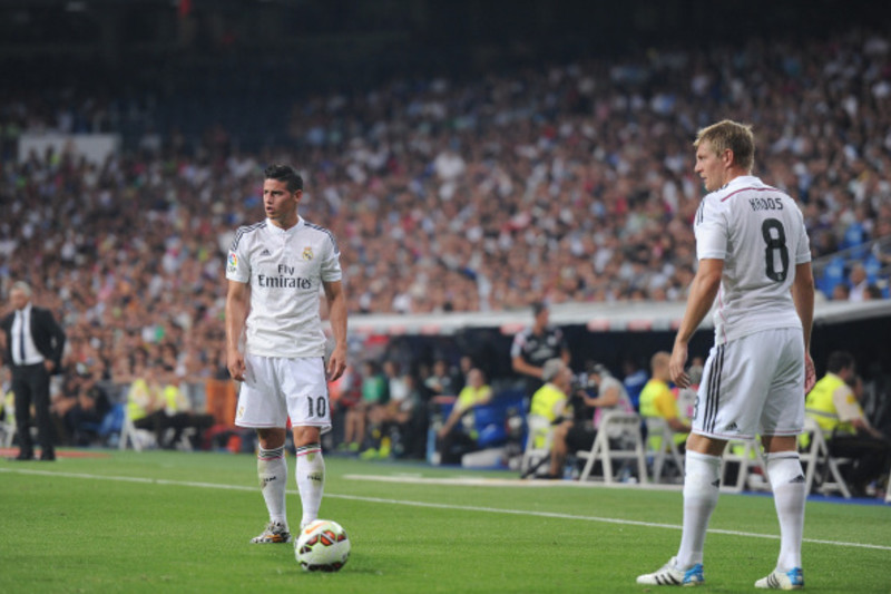 Video) Proof That Real Madrid Should Only Let Cristiano Ronaldo & Gareth  Bale Take Free Kicks