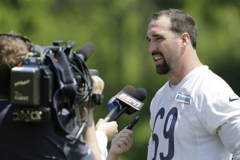 Vic Fangio: Jared Allen can have rebirth in new 3-4 scheme 