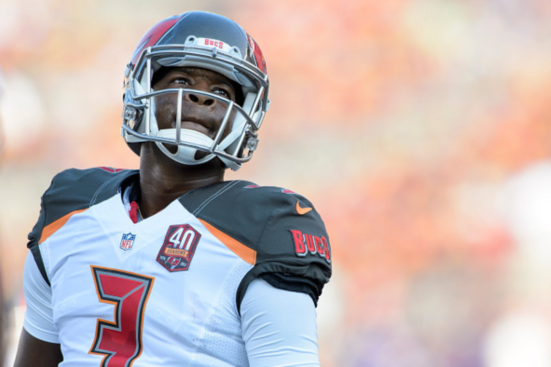 Jameis Winston (Broken Thumb) Expected to Play Week 15 - Tampa Bay  Buccaneers, BucsGameday