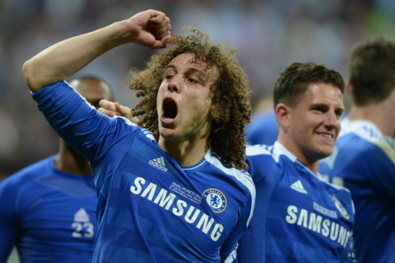 David Luiz admits he has a 'serious problem' after being forced off mid  match