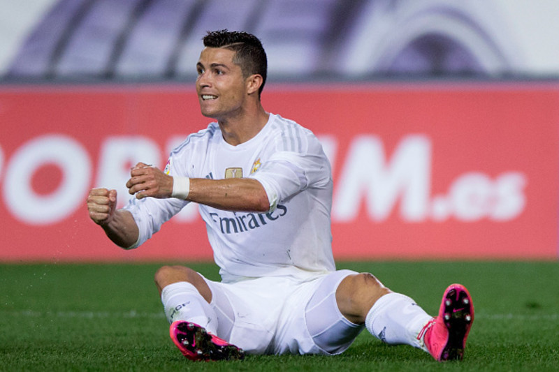 Cristiano ronaldo deals pink boots