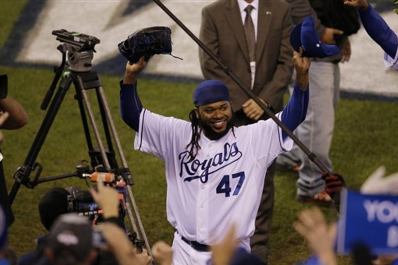 Johnny Cueto dominates, Royals beat Astros to return to ALCS