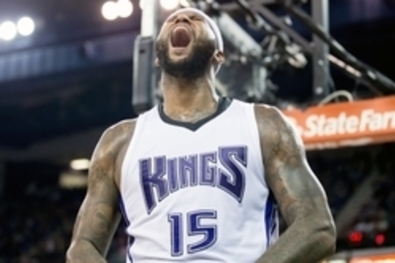 DeMarcus Cousins throws one down, leads Kings past Pistons (video