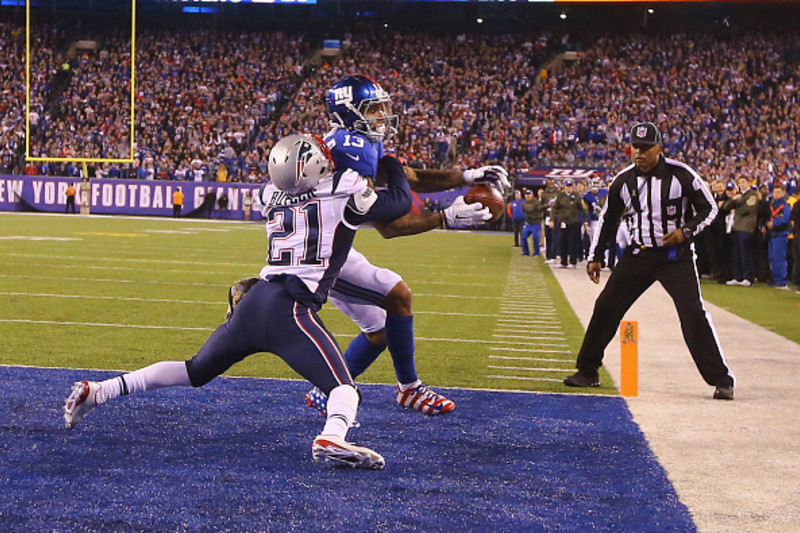 Patriots Wobble for a Bit, Then Demolish the Giants - The New York Times