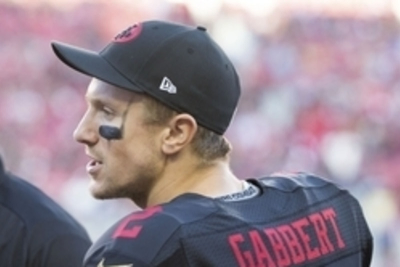 Gabbert Leads San Francisco 49ers Past Chicago Bears 