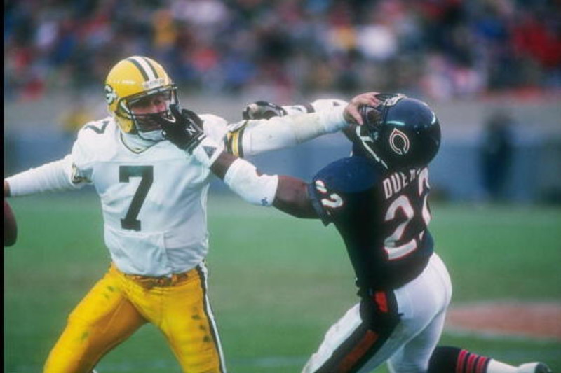 Former Bear Dave Duerson portrayed in movie 'Concussion'