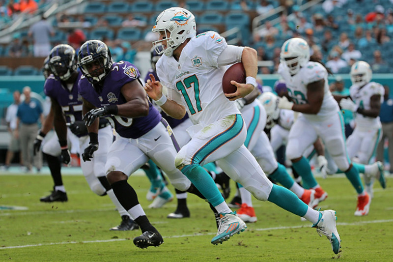 Tannehill leads Dolphins past Chargers 37-0