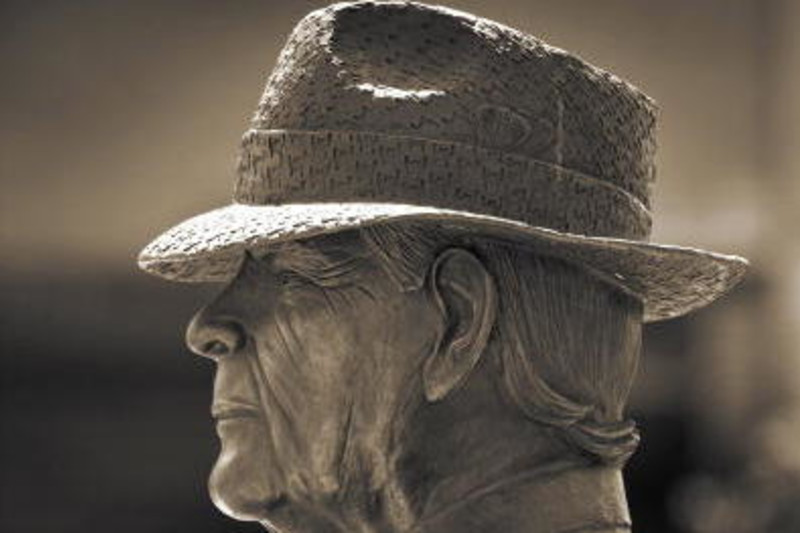 Timeline: Paul W. Bear Bryant's life and career