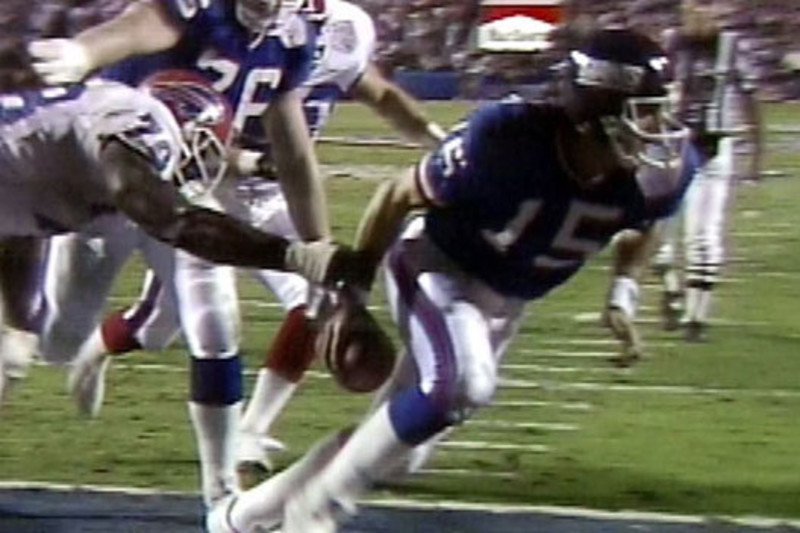 NFL on ESPN on X: On this day in 1991, Super Bowl XXV, Bills vs Giants.  Scott Norwood  wide right.  / X