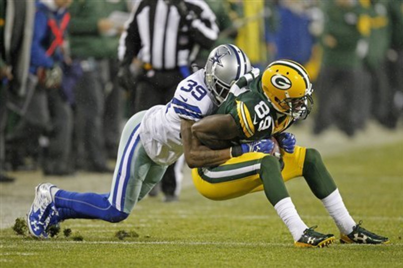 Brandon Carr Takes a Pay Cut to Stay With The Cowboys