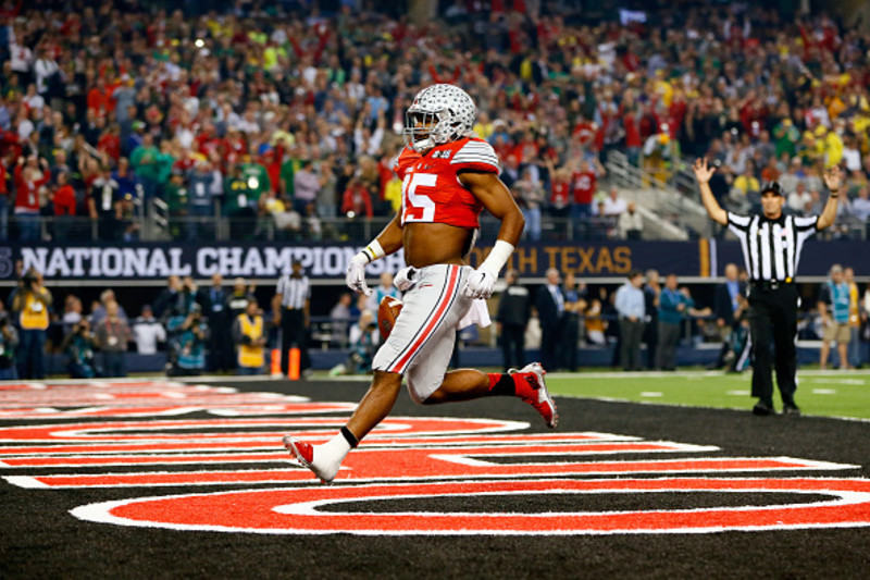 Ezekiel Elliott wore a crop top dress shirt to the NFL Draft