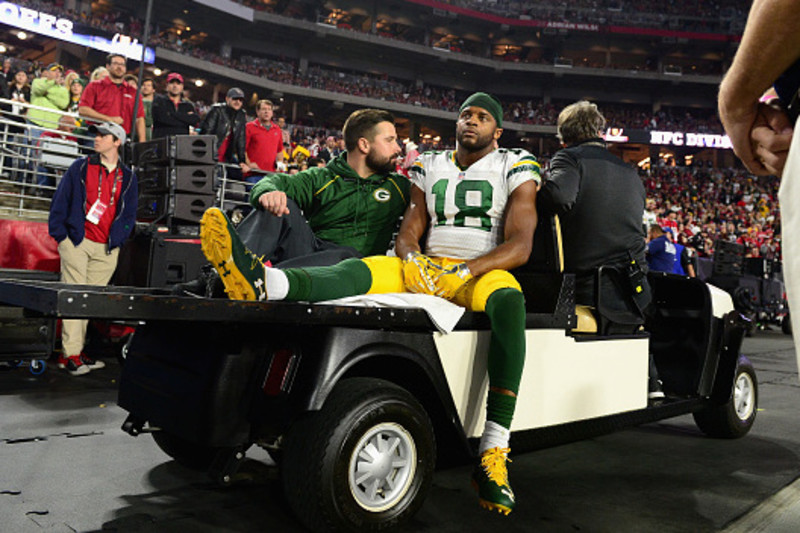 Randall Cobb Took Pay Cut To Stay: NFL World Reacts - The Spun