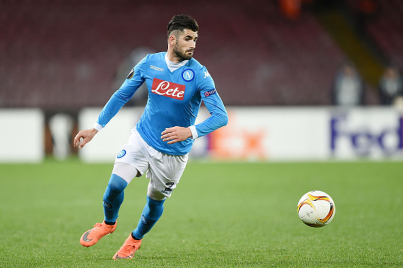 SSC Napoli's Albanian defender Elseid Hysaj controls the ball