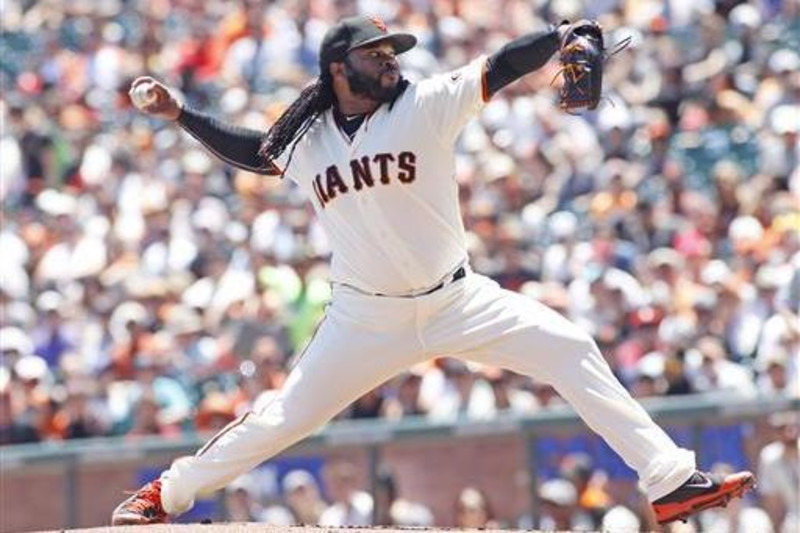 Giants agree to 6-year, $130 million contract with pitcher Johnny Cueto