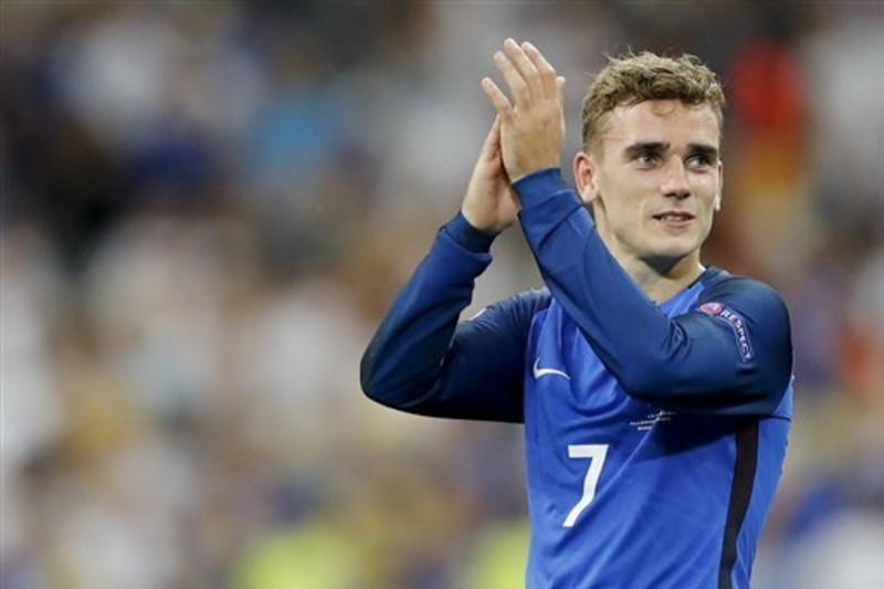 Antoine Griezmann Wins Euro 16 Golden Boot Stats Comments And Reaction Bleacher Report Latest News Videos And Highlights
