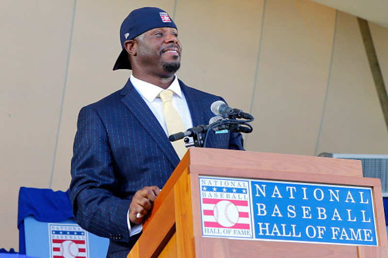 Hall of Fame open to Griffey's hat backwards on plaque