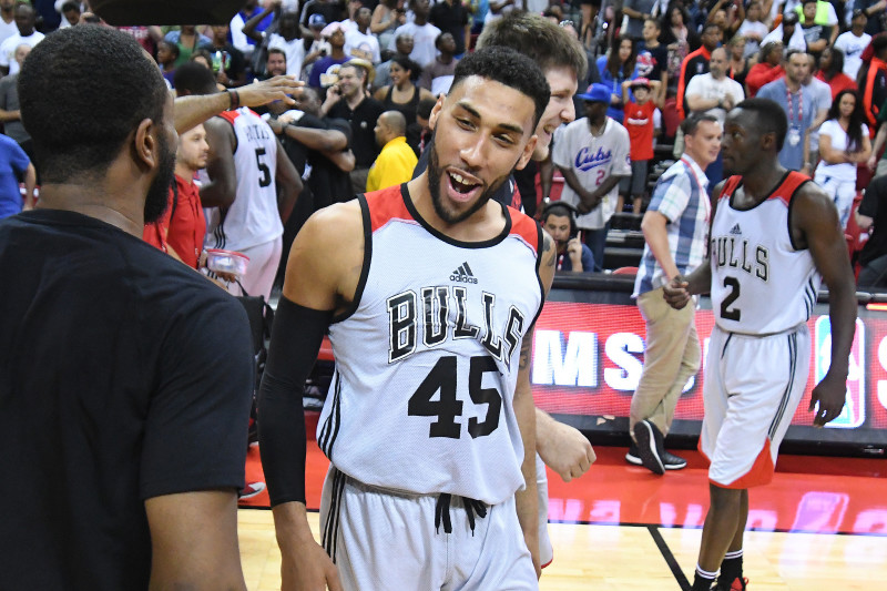 Realistic Expectations for Chicago Bulls Rookie Denzel Valentine in 2016-17