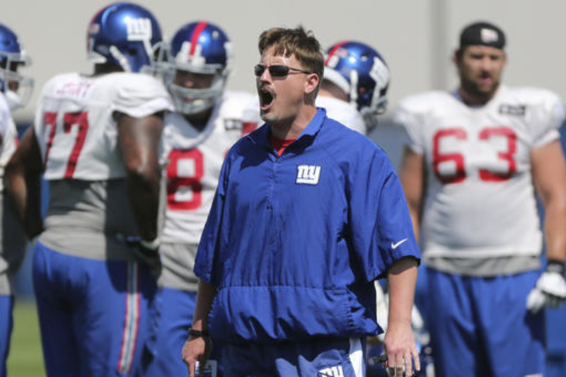 Giants' Coughlin Meets With Burress as Free Agency Begins - The