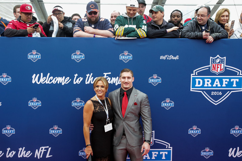 Joey Bosa's mother: 'Wish we pulled an Eli Manning' - Sports