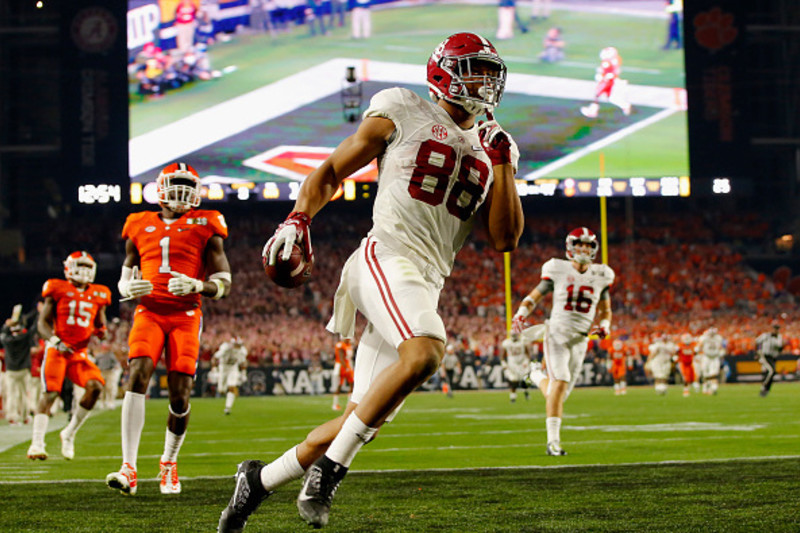 O.J. Howard off to a flying start, standing out as the best tight end in  football, NFL News, Rankings and Statistics