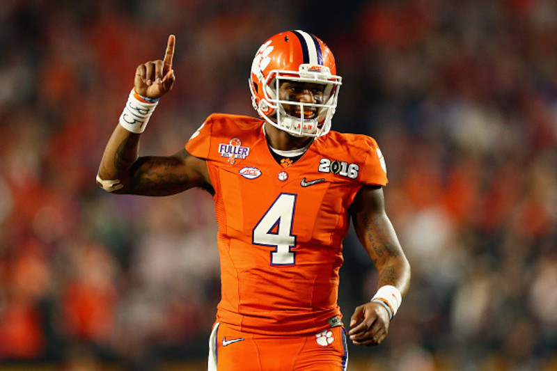 2017 NFL Draft Profile: Clemson WR Mike Williams - Shakin The