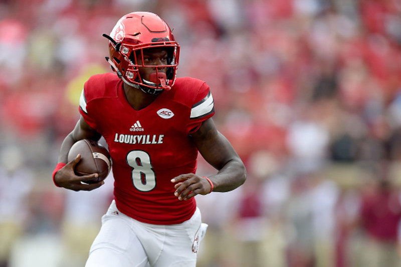 B/R Gridiron on X: The NFL showing love to Lamar Jackson after Louisville  retired his jersey 