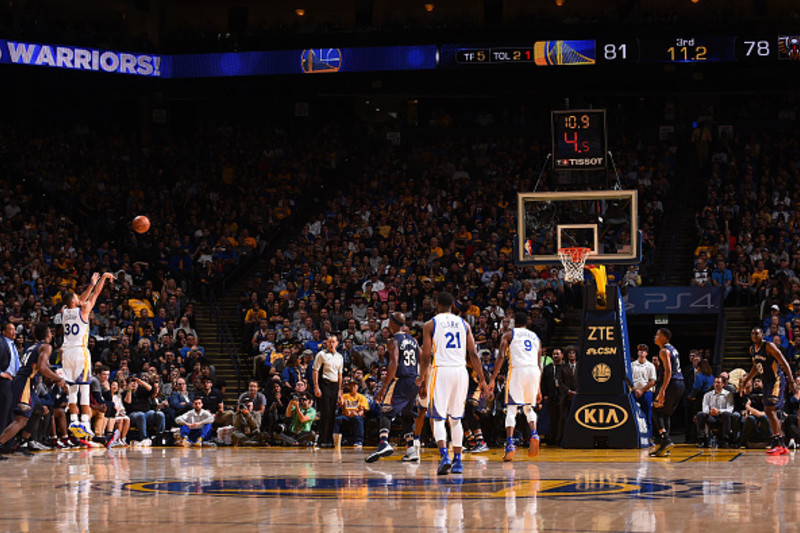 Curry Drills 12 Threes Including The Game-Winner