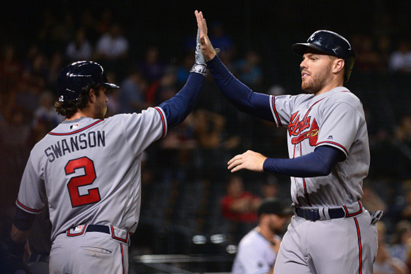 R.A. Dickey, Bartolo Colon give Atlanta Braves bridge to future