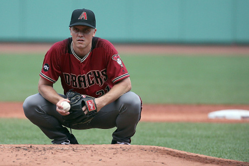 D-backs' GM Mike Hazen not concerned about Zack Greinke's velocity