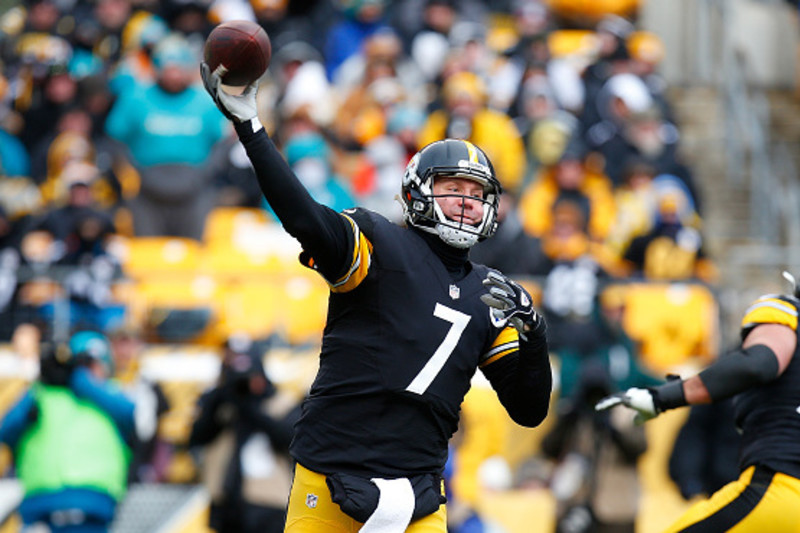 NFL playoffs: 'Big Three' leads Steelers to 30-12 playoff rout of