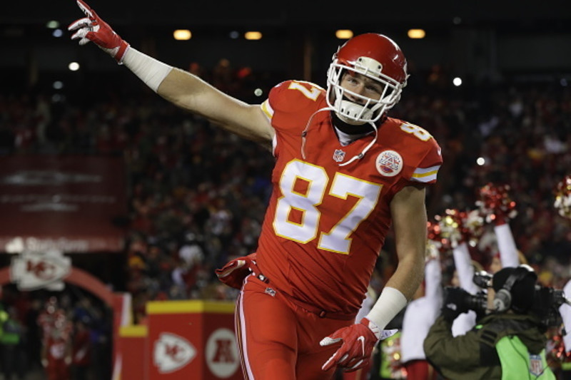 2017 Pro Bowl MVP: Travis Kelce and Lorenzo Alexander are this