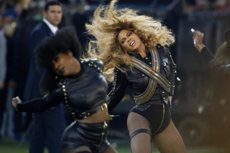 Super Bowl 2017: Spread, odds, prop bets for Patriots-Falcons, Lady Gaga  halftime show