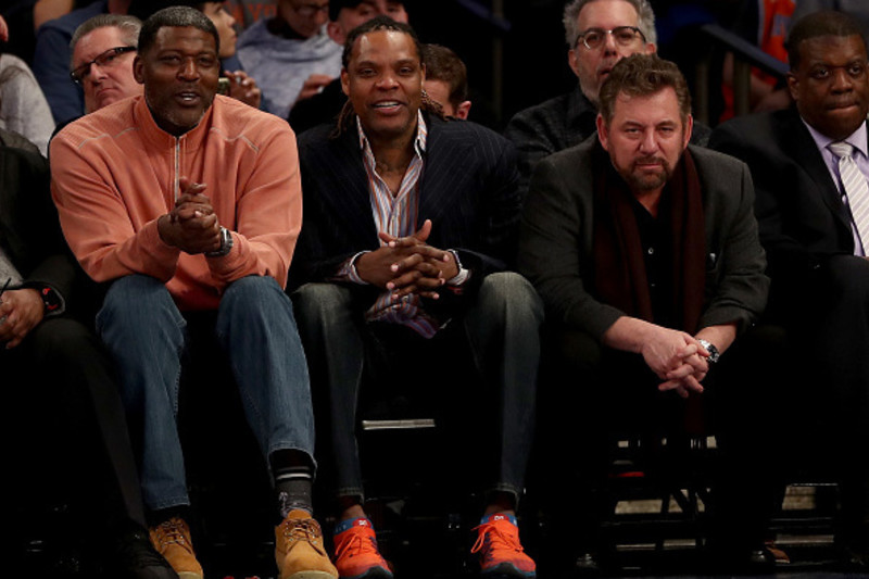 Free Charles Oakley? Someone Save Knicks Fans, Too - Sports Illustrated