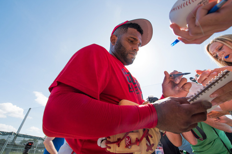 Pablo Sandoval's Belt Lost Its Will to Live Mid-Swing