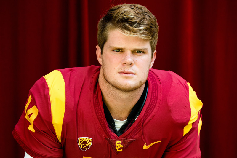 Stoic, confident Sam Darnold is making USC's quarterback decision difficult  - Los Angeles Times