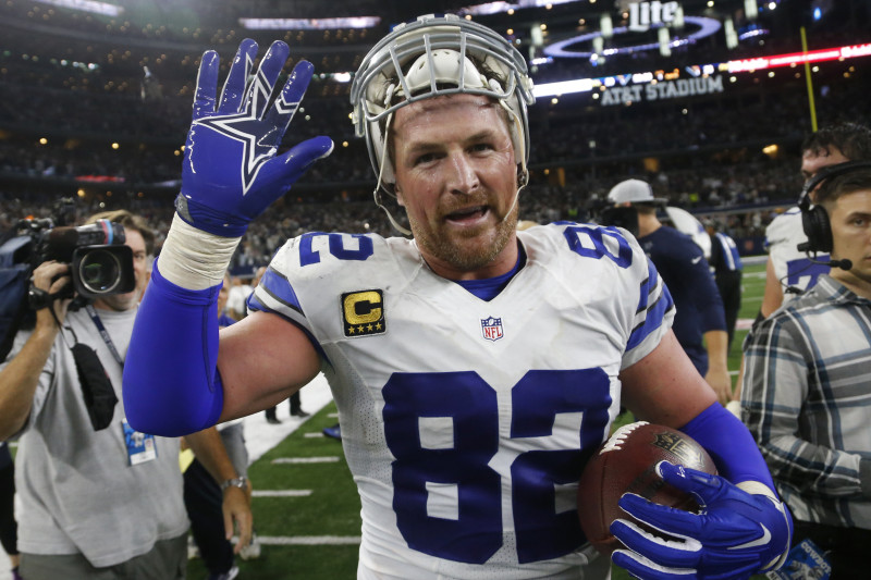 Jason Witten Passes Terrell Owens for 7th-Most Receptions in NFL