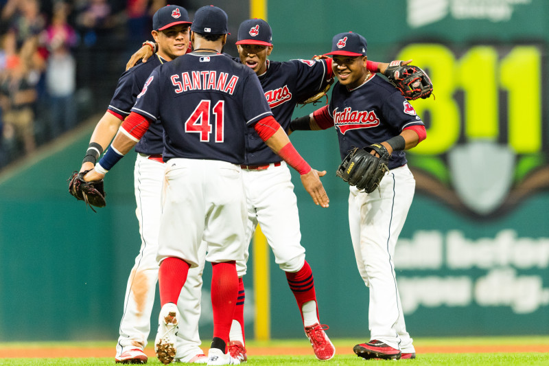 Tigers' Omar Vizquel happy to see Cleveland win a championship