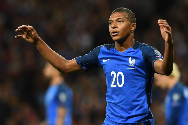 Lot Detail - 2017 Kylian Mbappé France National Team 2018 World