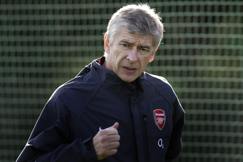 Arsene Wenger Admits He Regrets Not Taking Manchester United Or