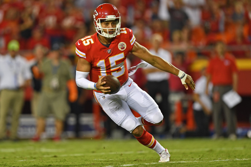 Chiefs' Mahomes Exudes Calm During Most Stressful Moments