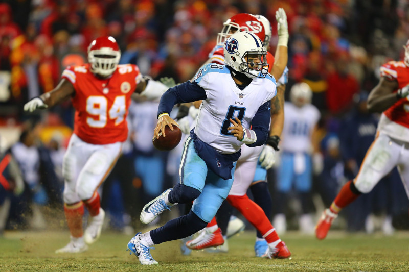 Marcus Mariota needs to improve play from a clean pocket to avoid